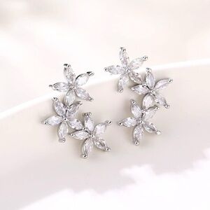 ⚜️ S925 Elegant Floral Earrings With Zirconia